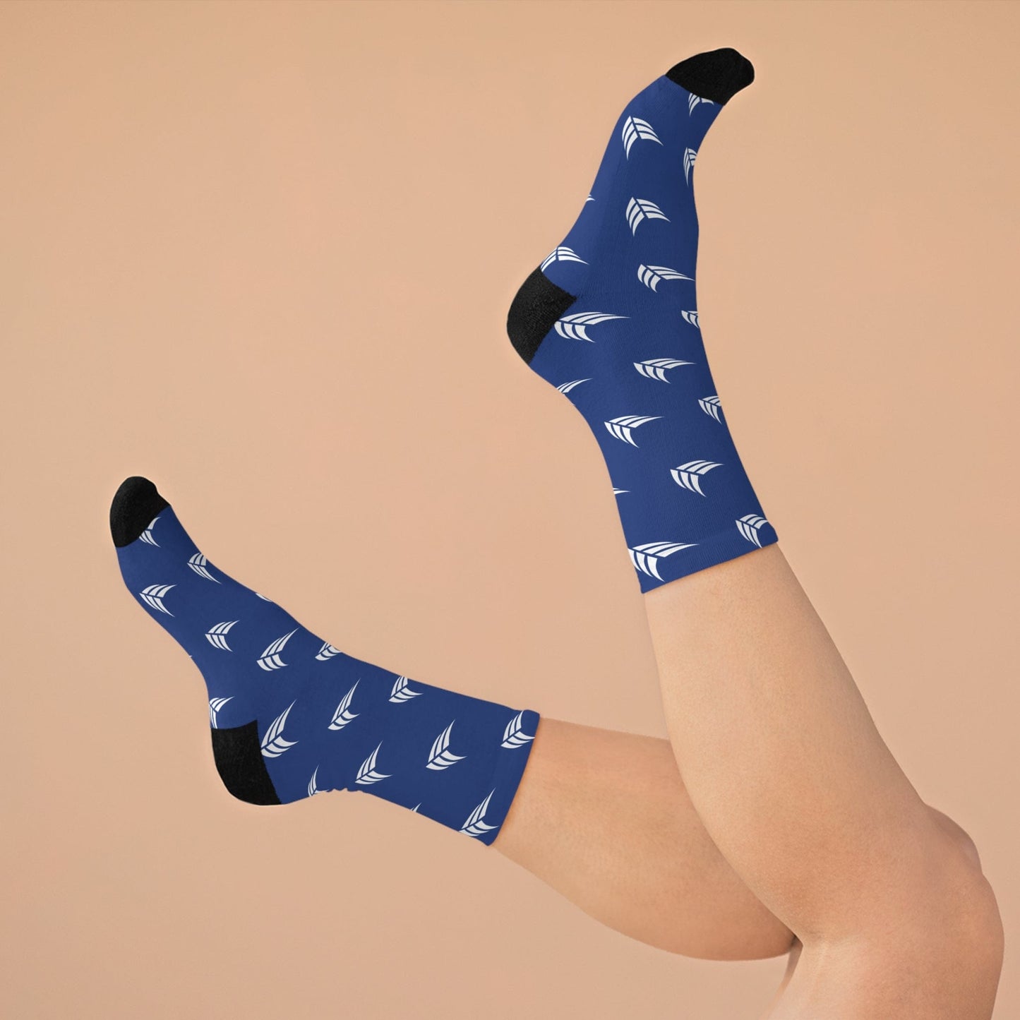 SOFLO Shark Crew Socks